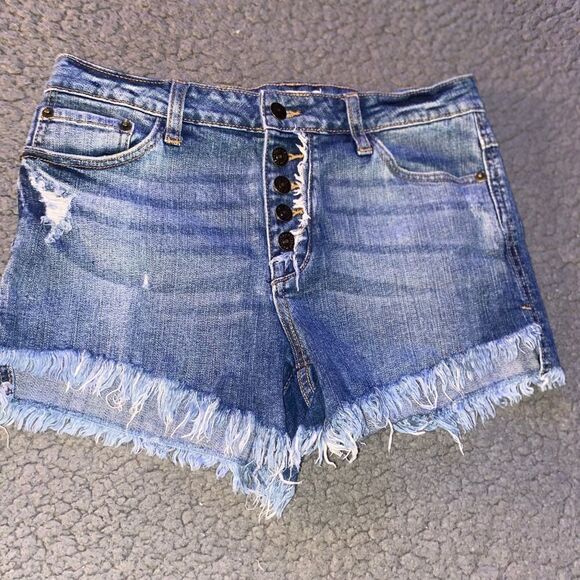 JUST USA Jean Shorts Size Large Distressed - Picture 6 of 12
